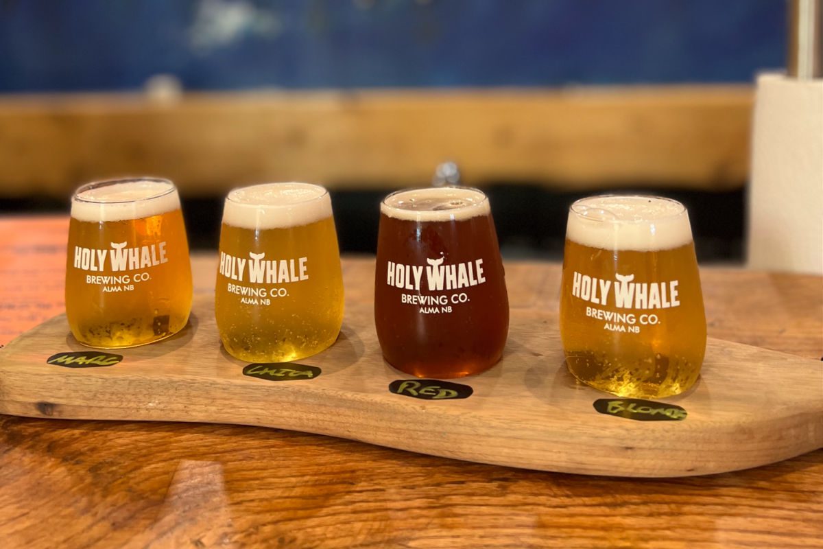 Holy Whale beer flight