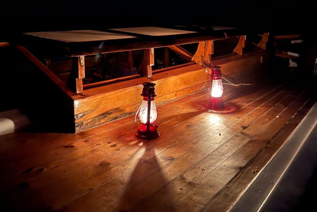Lanterns on the cabins at night
