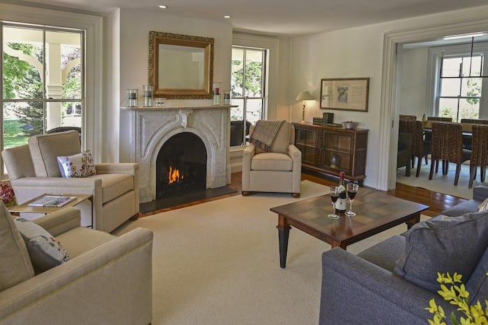 Living room at the Inn at Pickering House