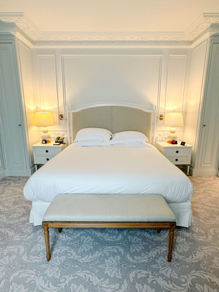 Bedroom at Hotel du Palais