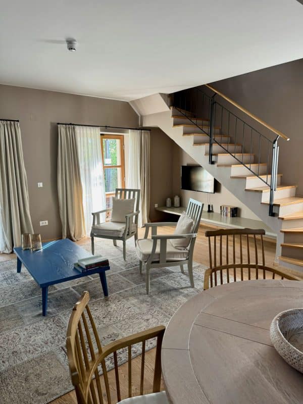 Meneghetti residence downstairs