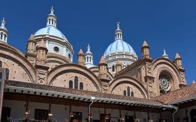 One week in Ecuador itinerary - Cuenca cathedral blue domes